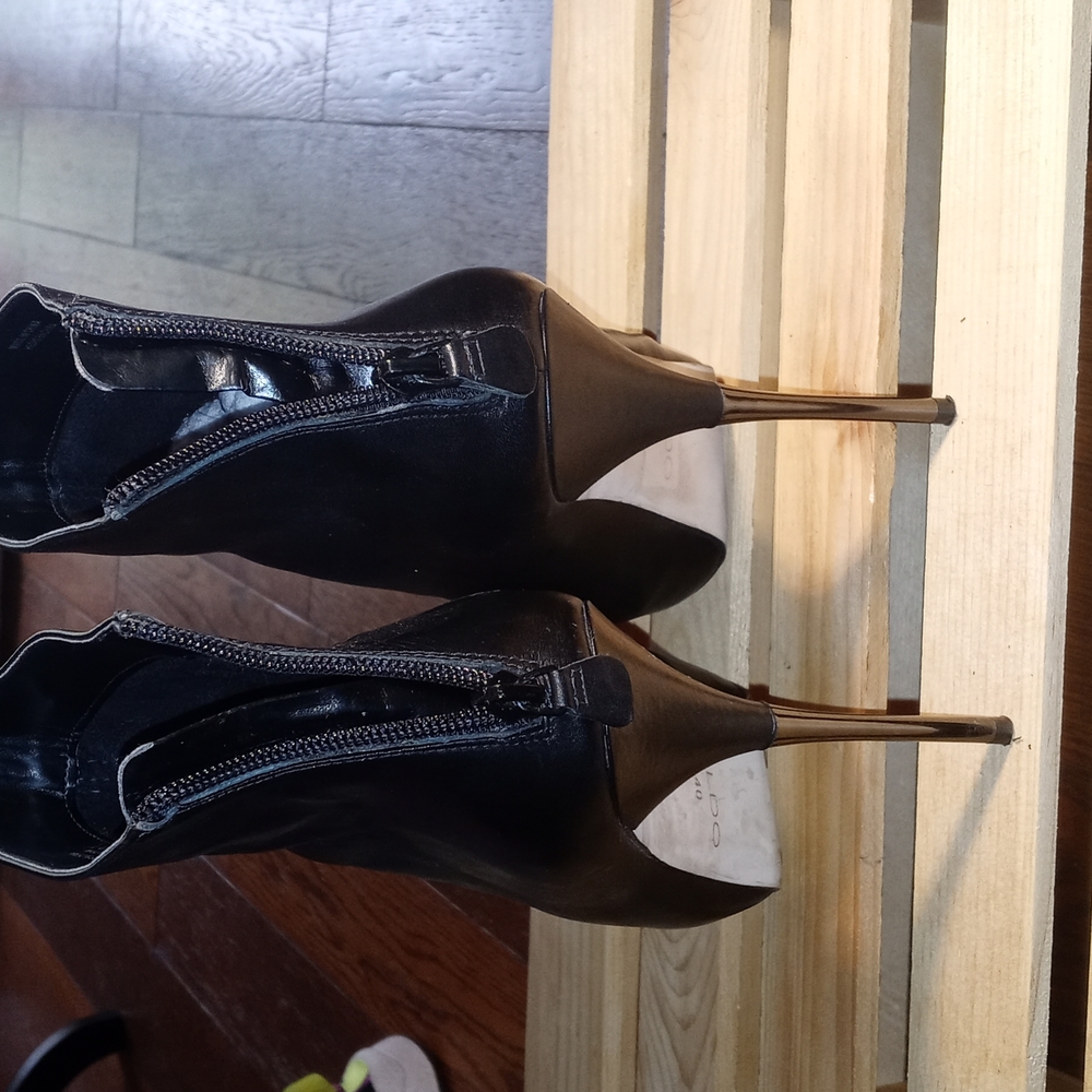 ALDO BLACK BOOTS - Picture 3 of 7